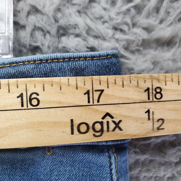 Tahari Jeans Women’s Size 16 Blue Kelly Skinny Distressed Stretch Denim - Picture 6 of 13